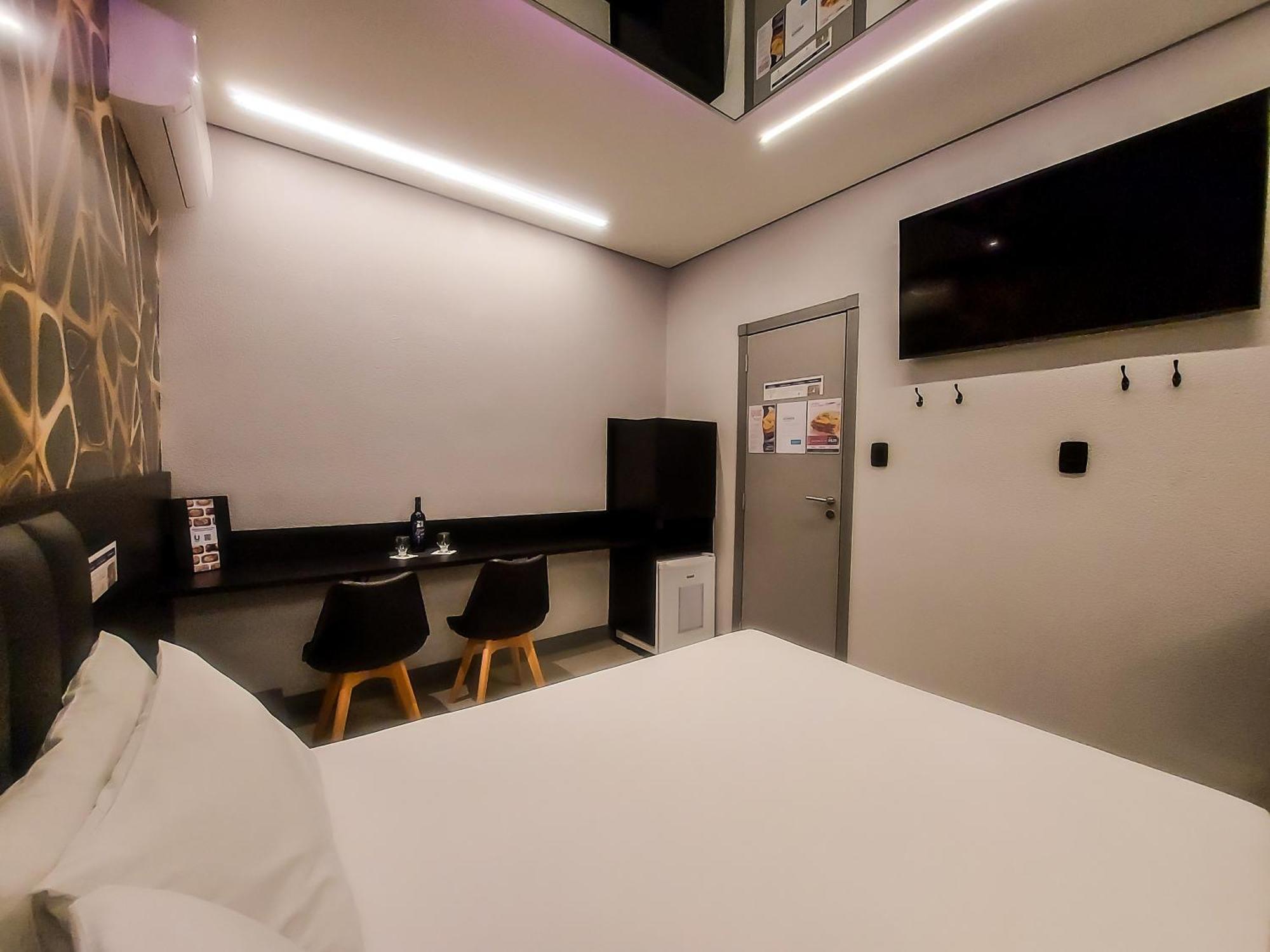 Hotel Unico Faria Lima 2*
